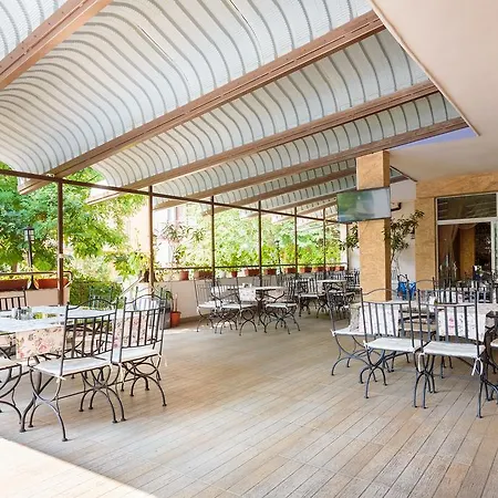 فندق Flagman سوزوبول